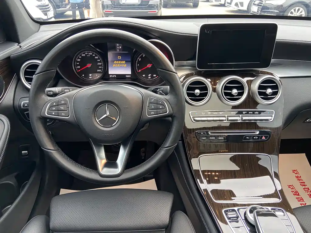 Mercedes-Benz GLC 2019