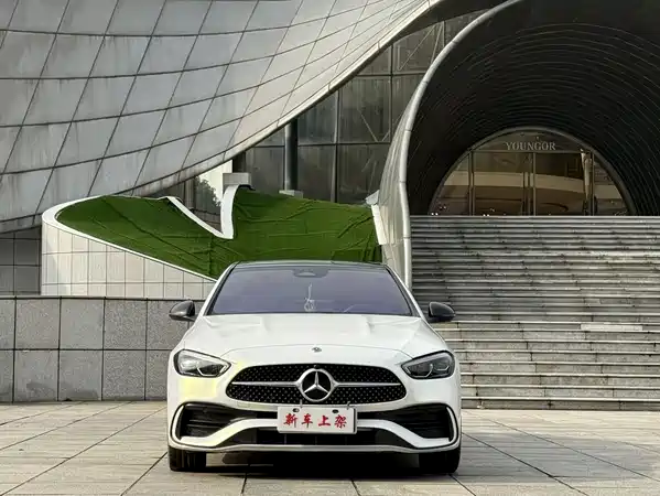 Mercedes-Benz C-Class 2022
