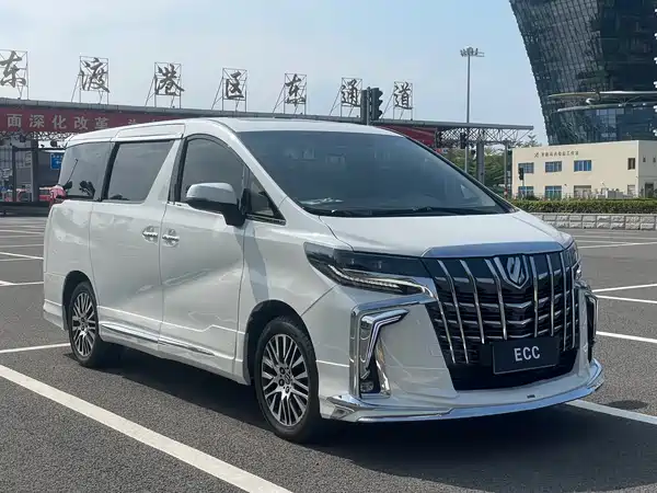 Toyota Alphard 2012