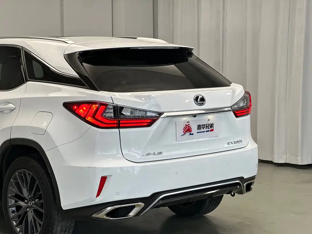 Lexus RX 2016 — фото 13