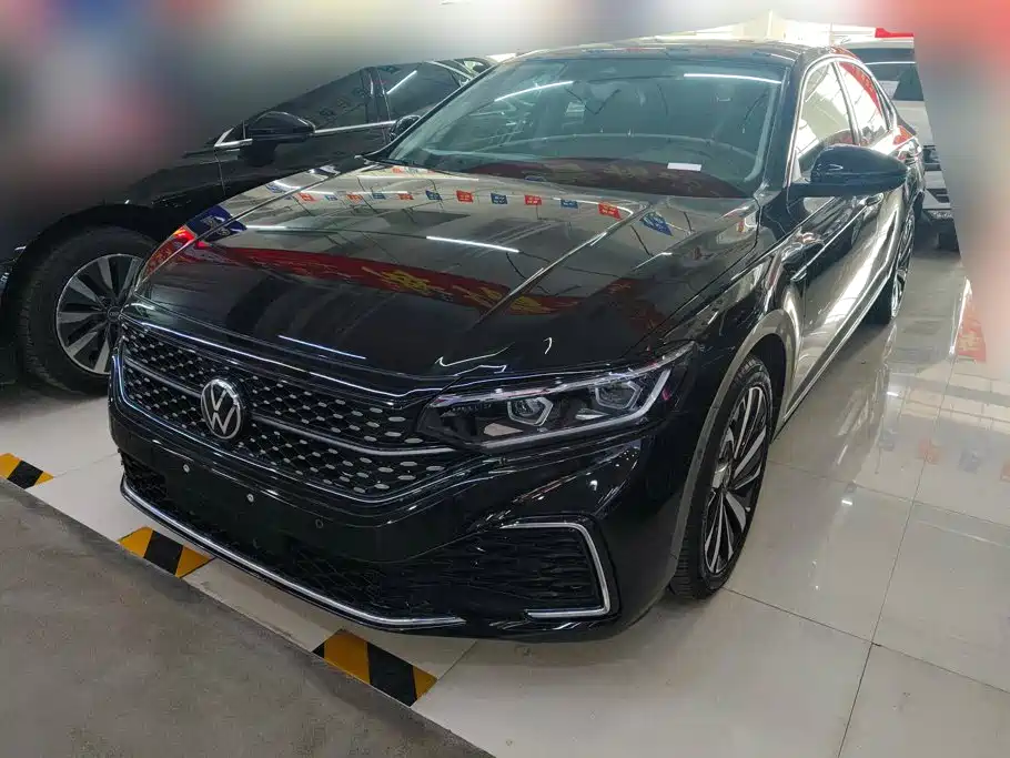 Volkswagen Passat 2022