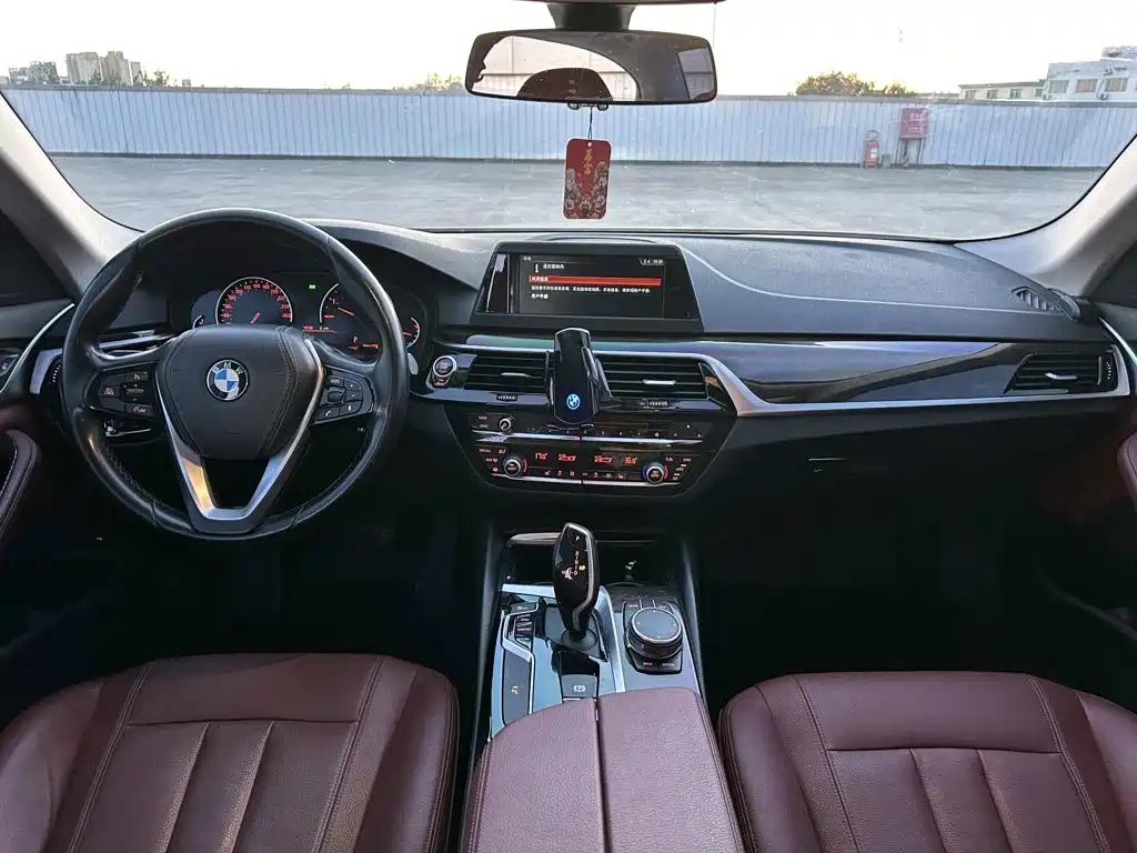 BMW 5 Series 2017