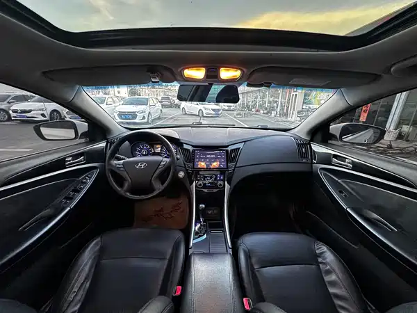 Hyundai Sonata 2014