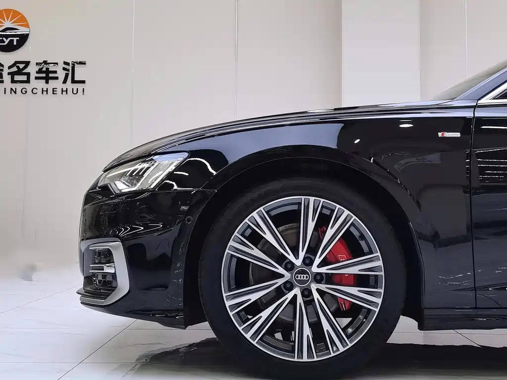 Audi A6L 2023 — фото 24
