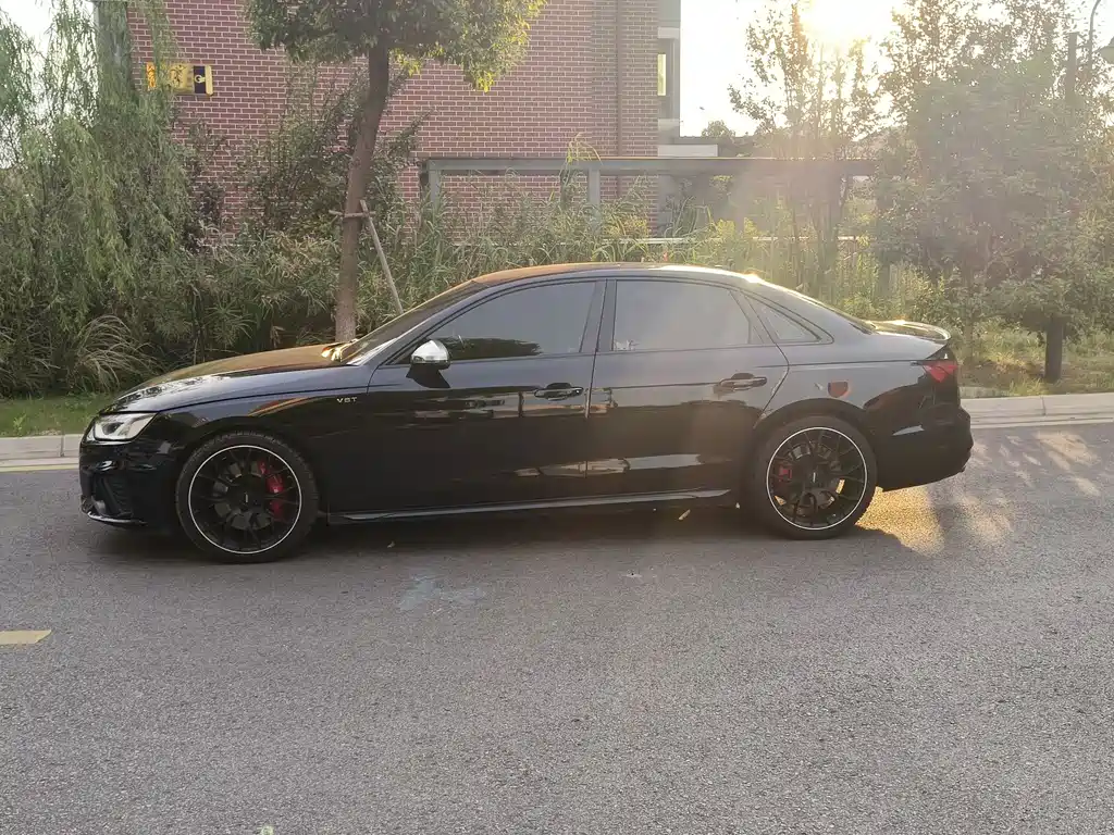 Audi S4 2021
