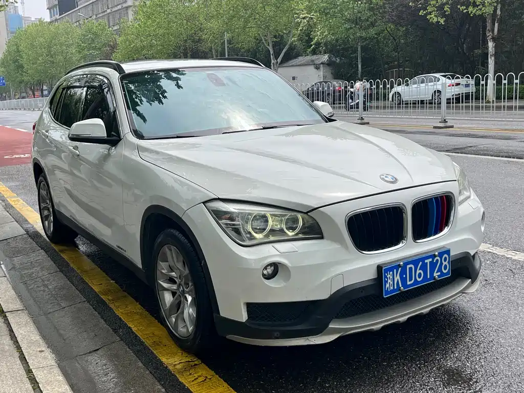 BMW X1 2015 — фото 2