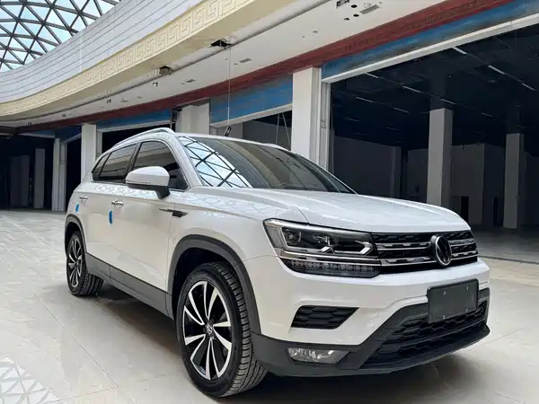 Volkswagen Tharu 2023