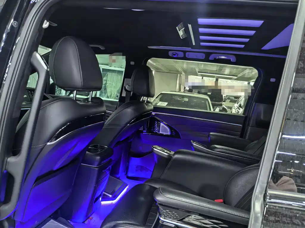 GAC Motor Trumpchi M8 2023 — фото 13