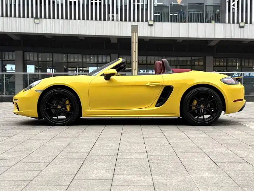 Porsche 718 2022 — фото 14