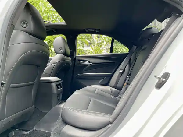 Cadillac CT4 2021