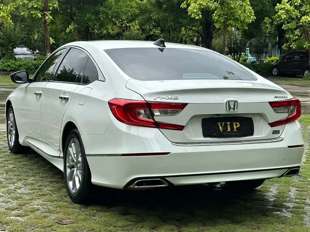 Honda Accord 2019 — фото 4