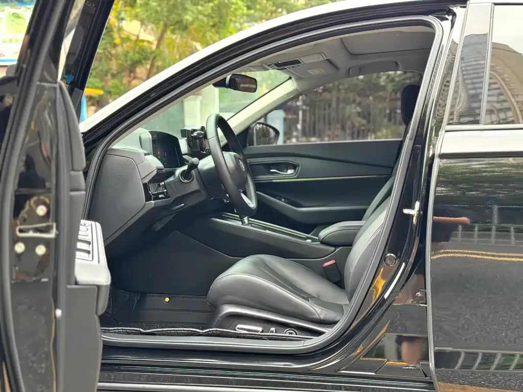 Honda Accord 2024 — фото 11