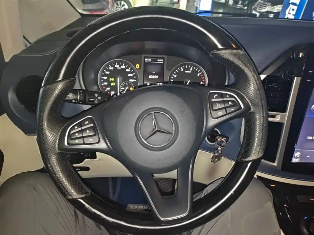 Mercedes-Benz Vito 2021 — фото 11