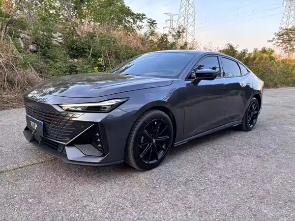Changan UNI-V 2023