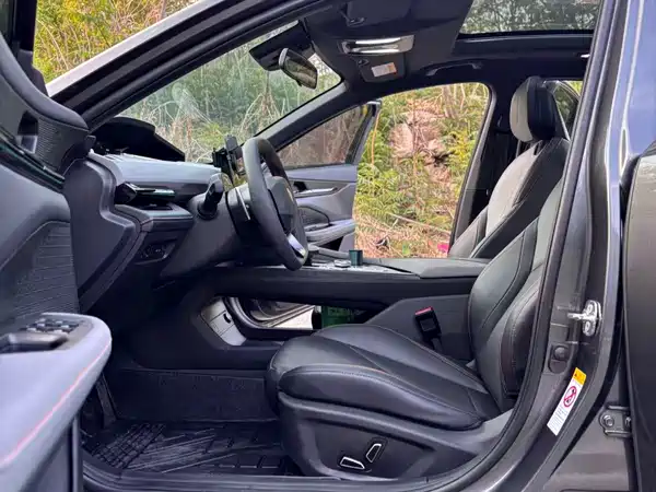 Changan UNI-V 2023