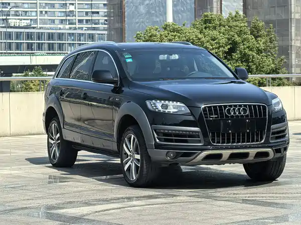 Audi Q7 2015
