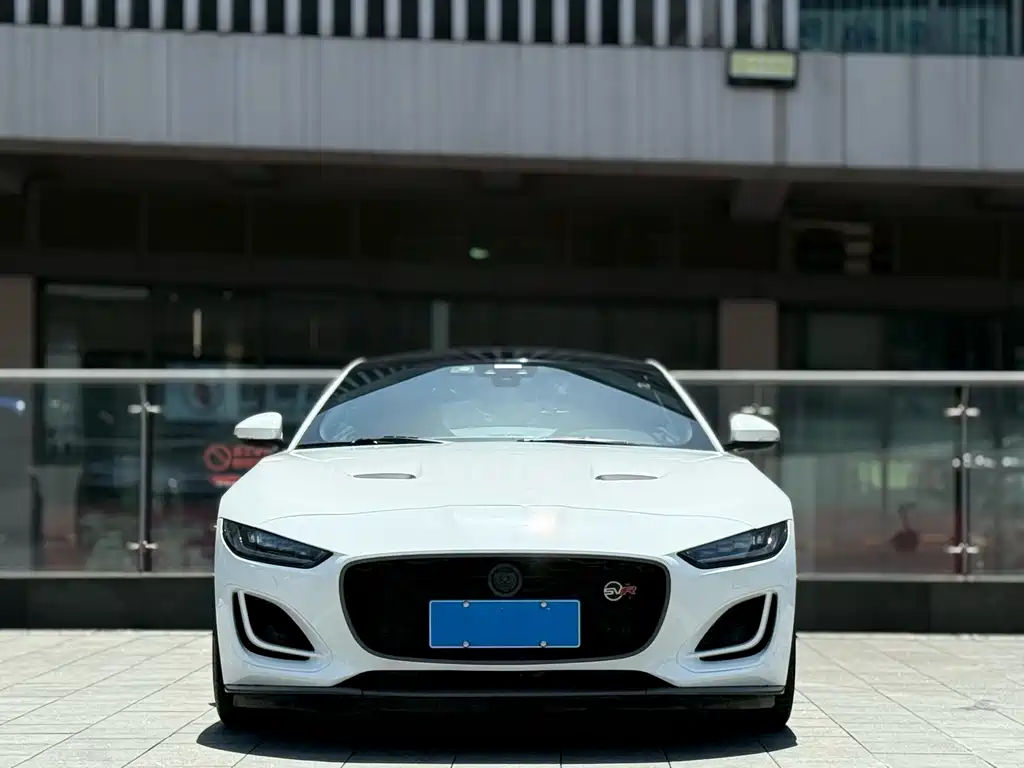 Jaguar F-TYPE 2021 — фото 2