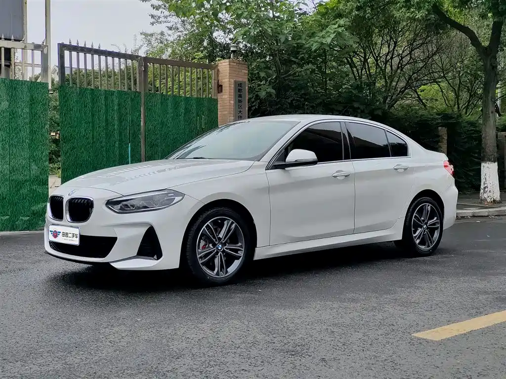 BMW 1 Series 2023