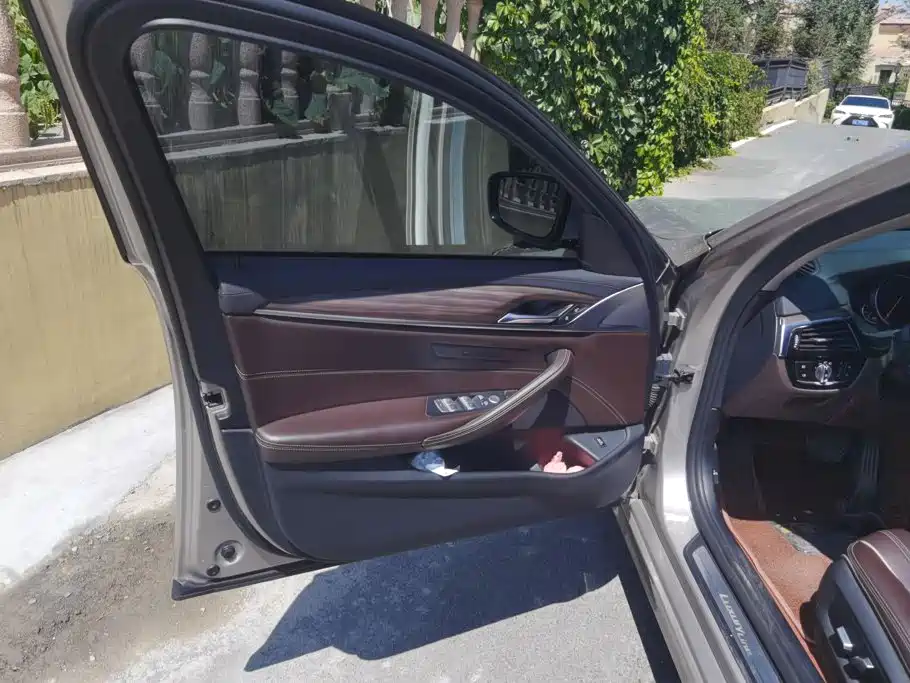 BMW 5 Series 2018