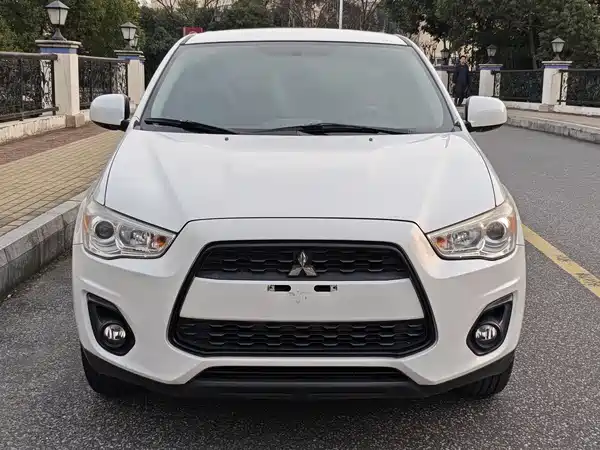 Mitsubishi Jinxuan ASX 2015