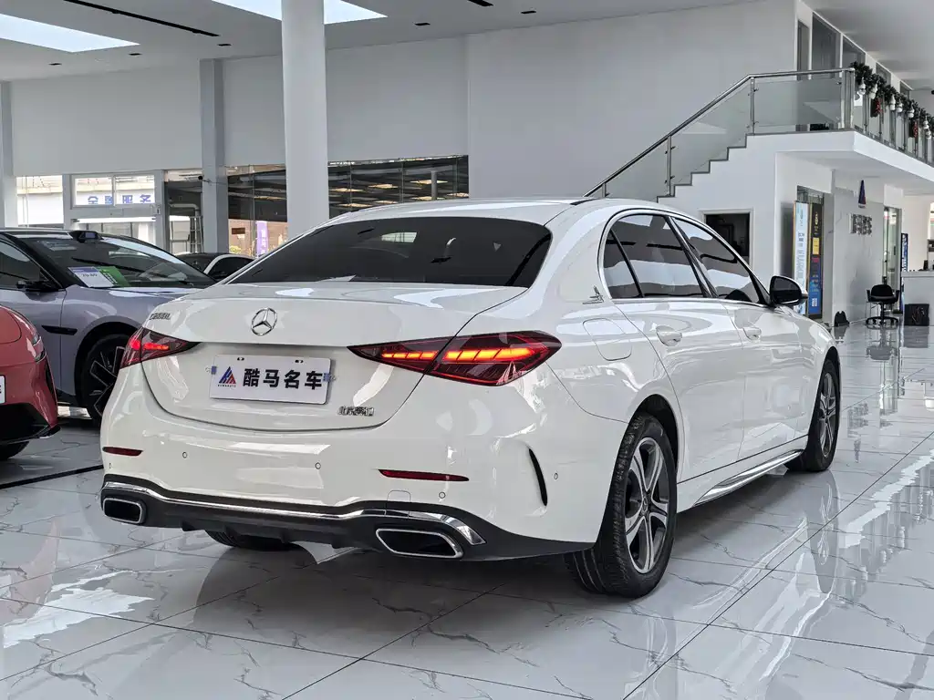 Mercedes-Benz C-Class 2022 — фото 15