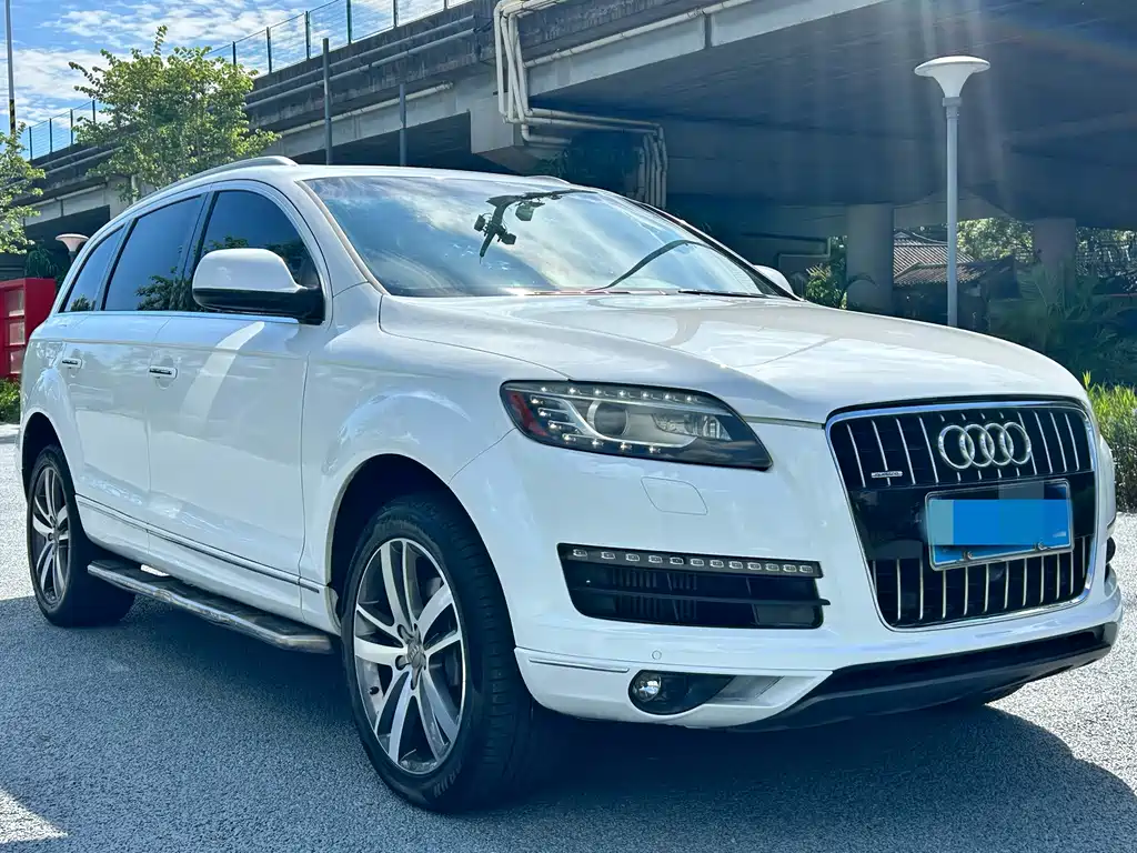 Audi Q7 2014 — фото 3