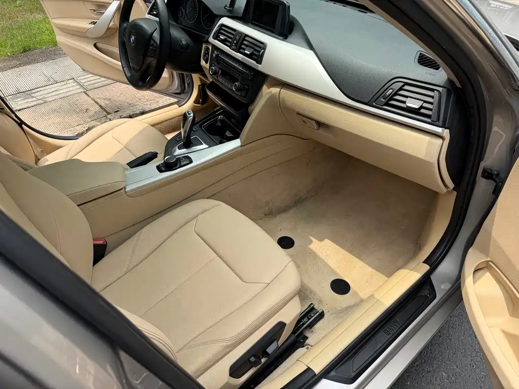 BMW 3 Series 2013 — фото 17