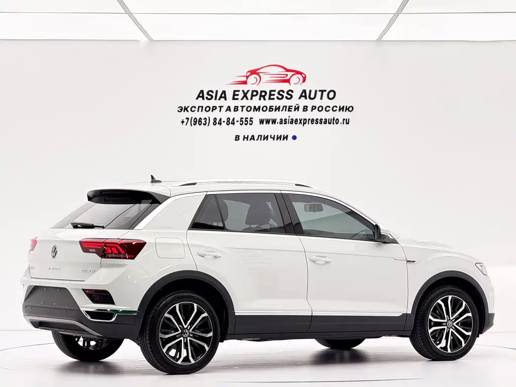 Volkswagen T-Roc 2023 — фото 4