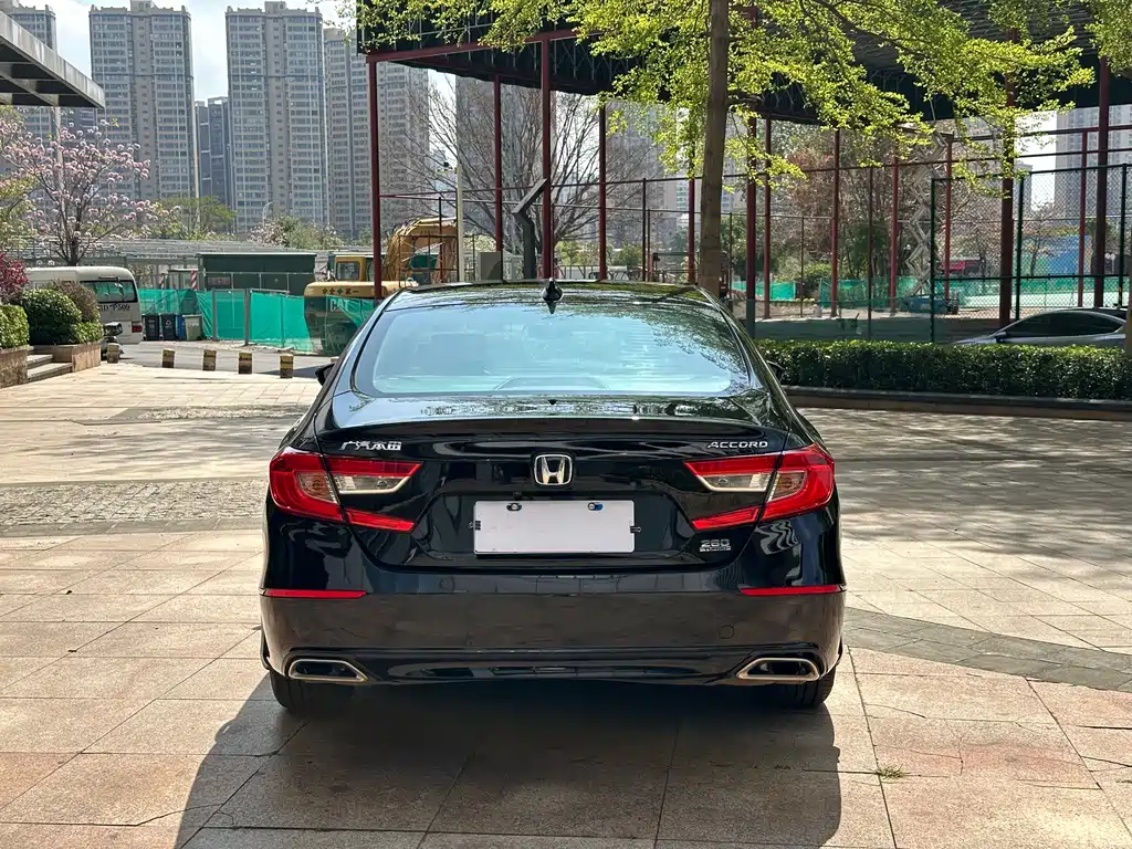 Honda Accord 2021 — фото 20