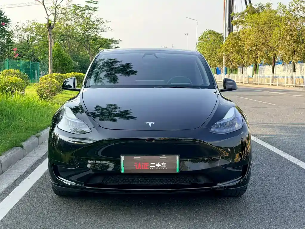 Tesla Model Y 2022 — фото 2
