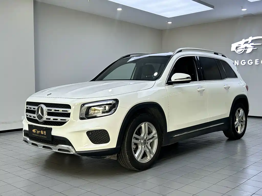 Mercedes-Benz GLB 2022 — фото 1