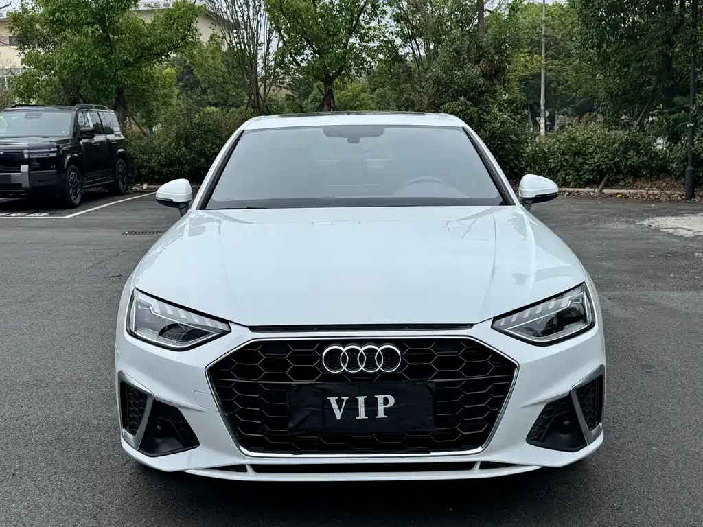 Audi A4L 2022