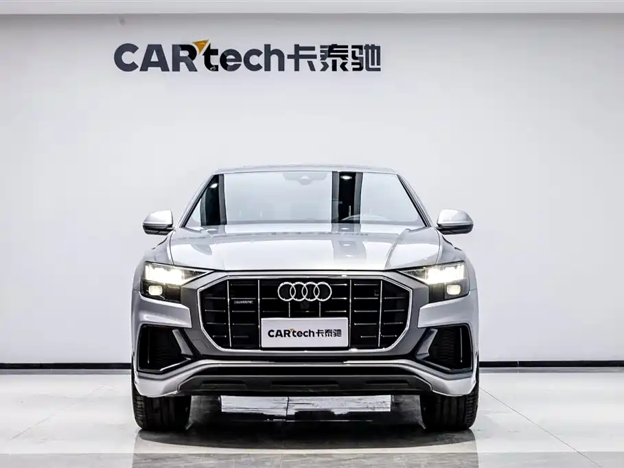 Audi Q8 2020