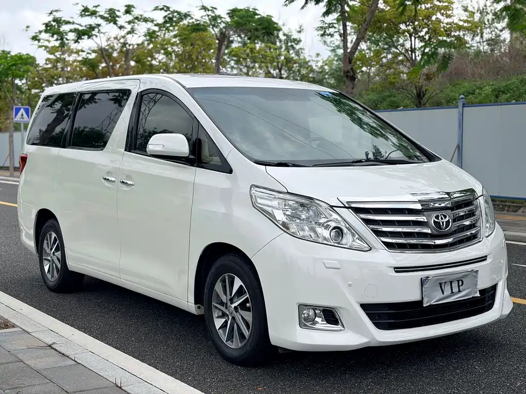 Toyota Alphard 2015 — фото 3