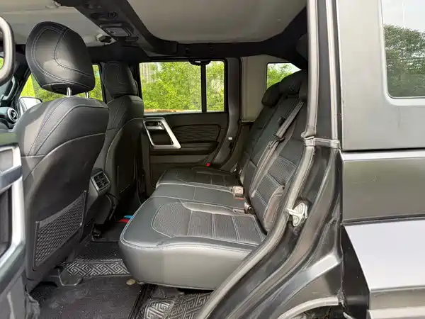 BAIC BJ40 2023