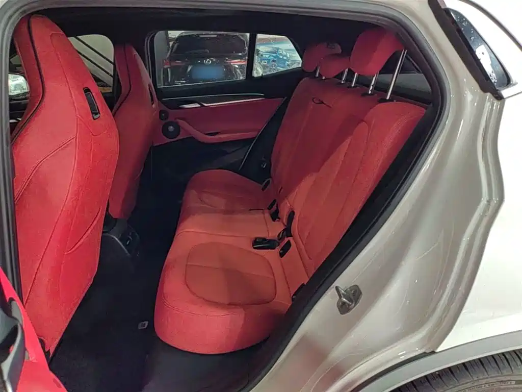 BMW X2 2020 — фото 17