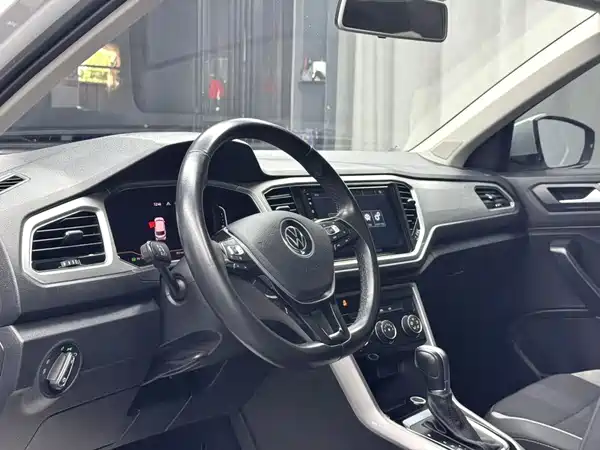 Volkswagen T-Roc 2022