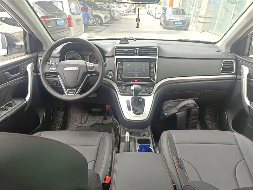 Haval M6 2020 — фото 10