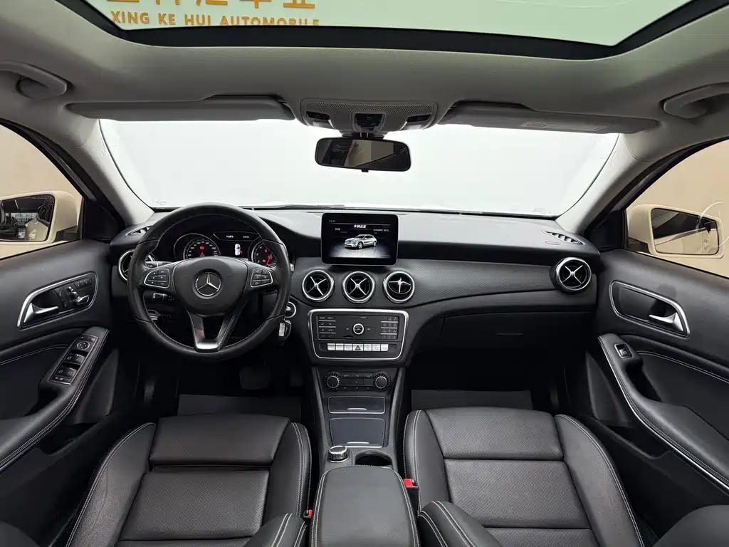 Mercedes-Benz GLA 2018 — фото 9