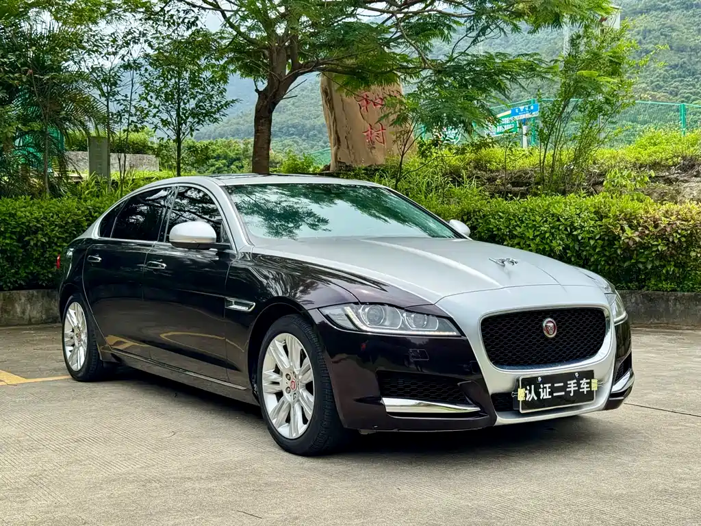 Jaguar XFL 2019 — фото 3