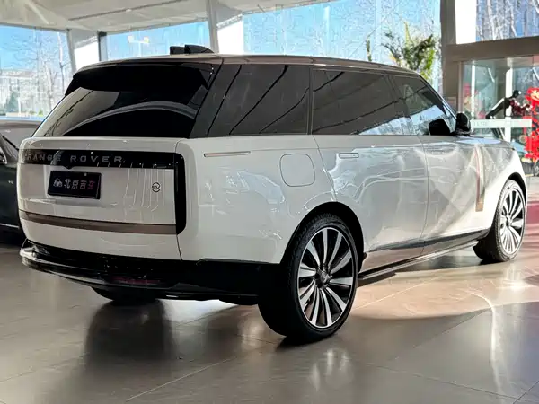 Land Rover Range Rover 2024