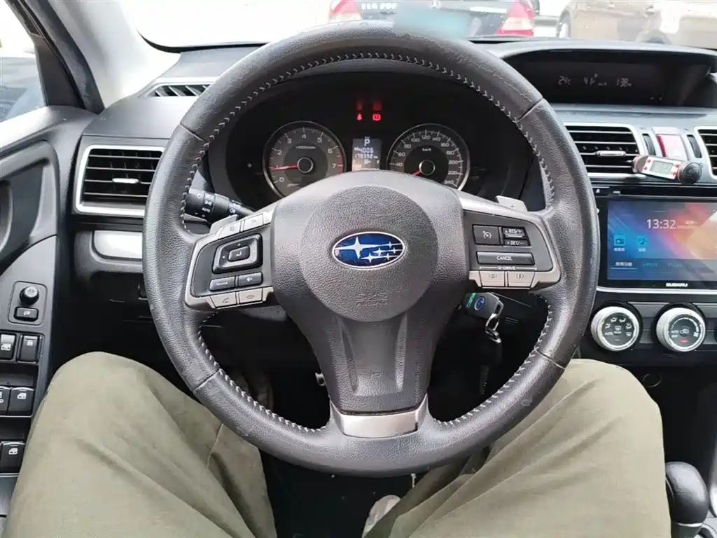 Subaru Forester 2016 — фото 11
