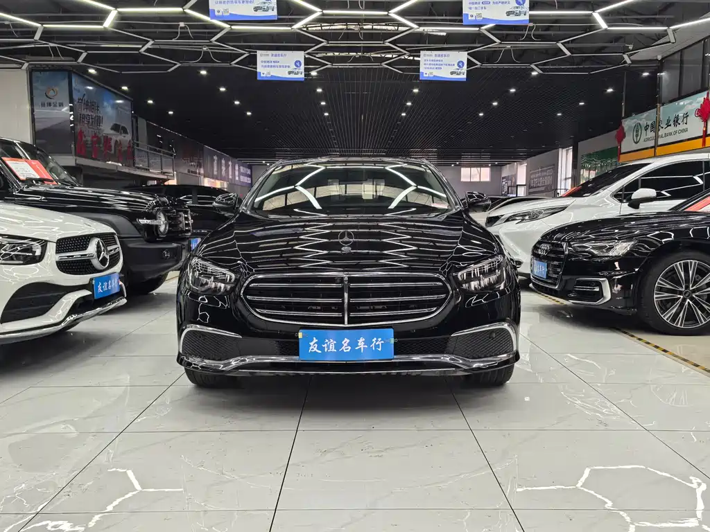 Mercedes-Benz E-Class 2023 — фото 3