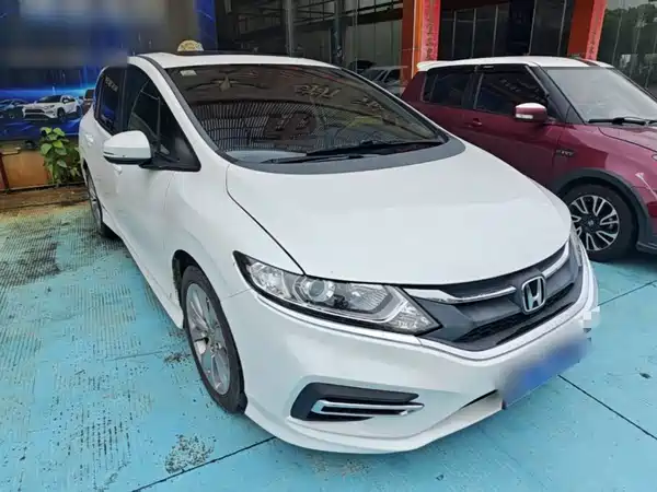 Honda Jade 2018