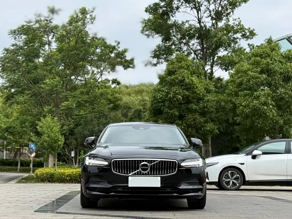 Volvo S90 2018 — фото 2