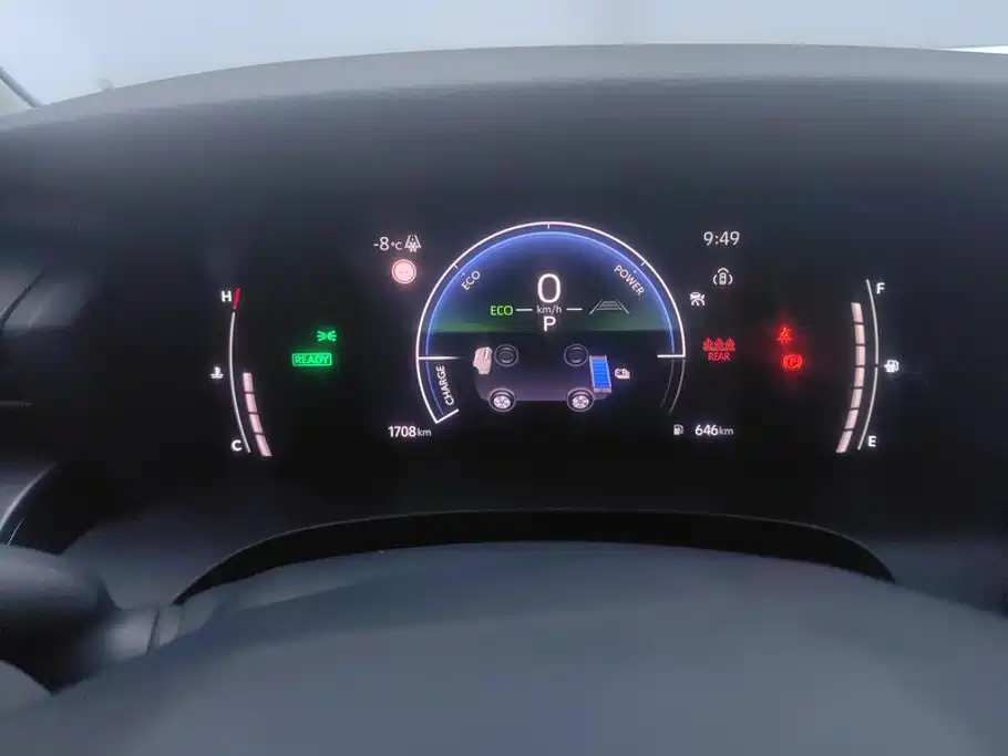 Toyota Camry 2025 — фото 14