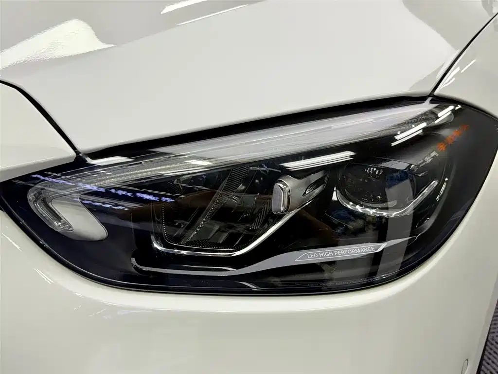Mercedes-Benz C-Class 2023 — фото 5