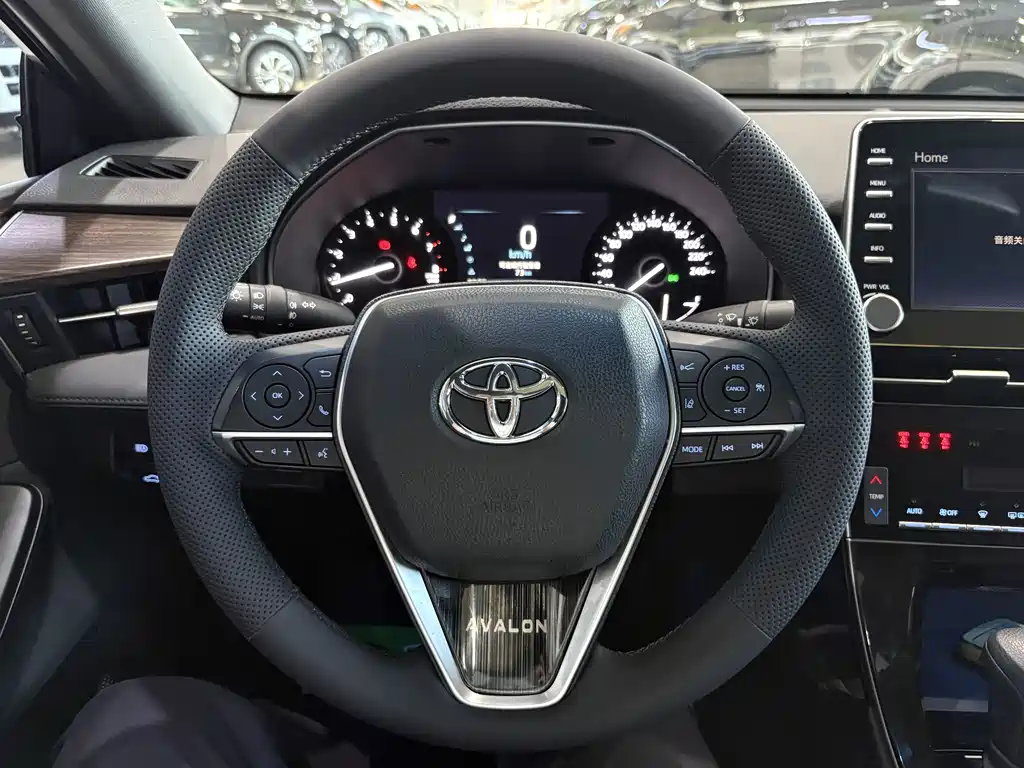 Toyota Avalon 2020 — фото 6