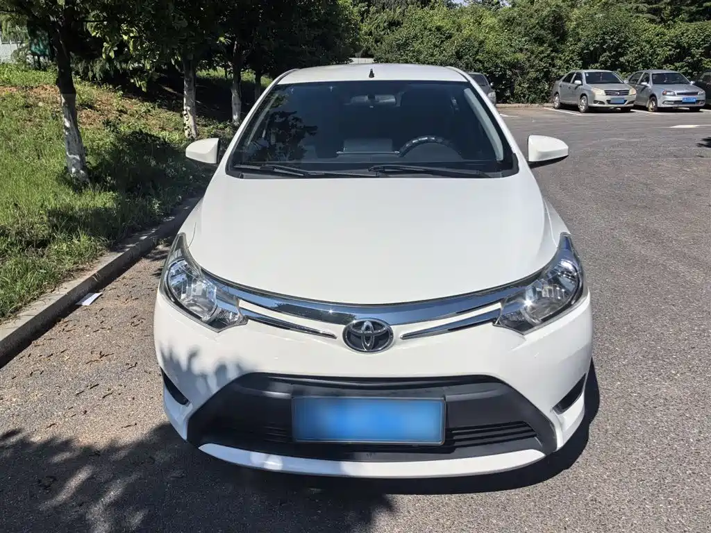 Toyota Vios 2016 — фото 3