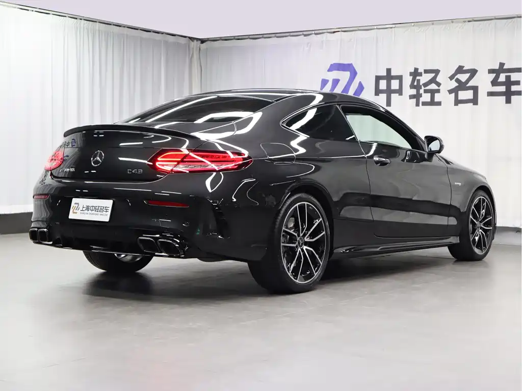 Mercedes-Benz C-Class AMG 2023 — фото 3